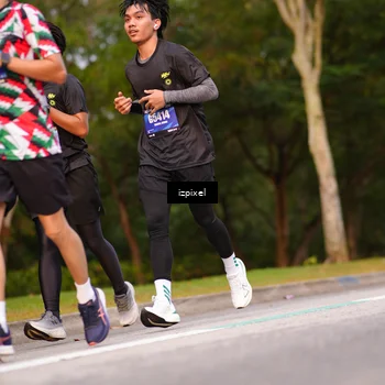 Runner Photo 5443919