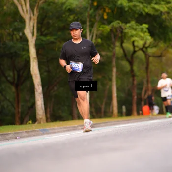 Runner Photo 5443998