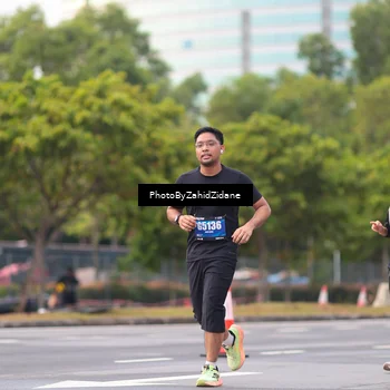 Runner Photo 5443999