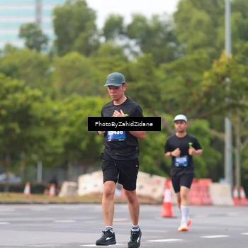 Runner Photo 5444060