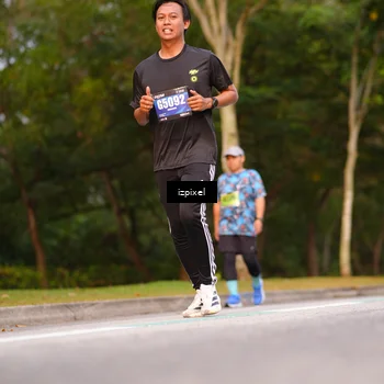 Runner Photo 5444146