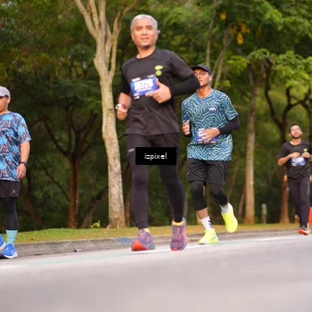 Runner Photo 5444187