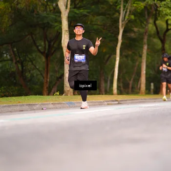 Runner Photo 5444347