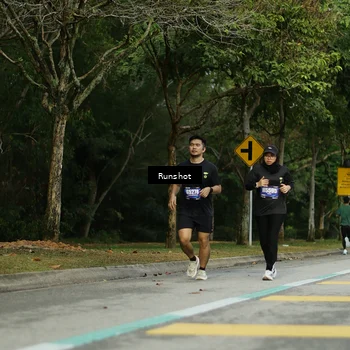 Runner Photo 5444388