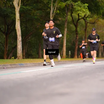 Runner Photo 5444444