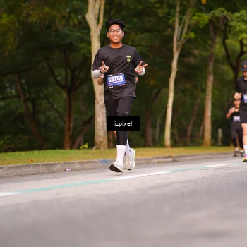 Runner Photo 5444446