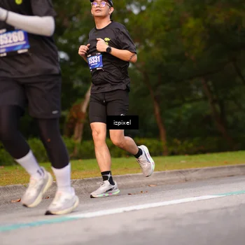 Runner Photo 5444474