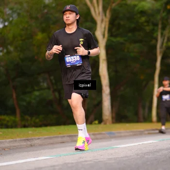 Runner Photo 5444481