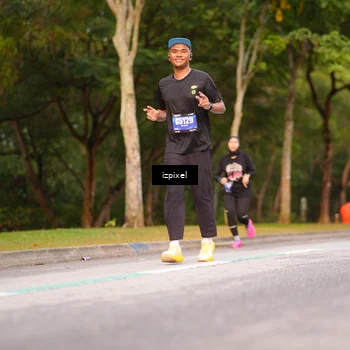Runner Photo 5444600