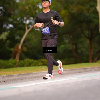 Runner Photo 5444658