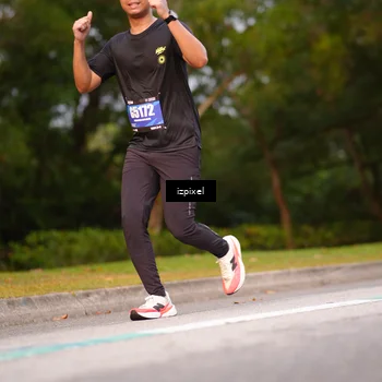 Runner Photo 5444667