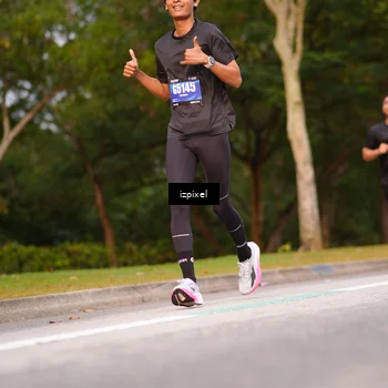 Runner Photo 5444669