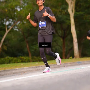 Runner Photo 5444677