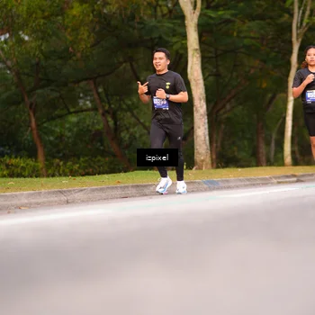 Runner Photo 5445009