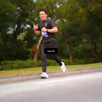Runner Photo 5445062