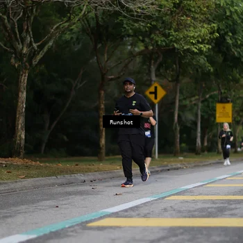 Runner Photo 5445265