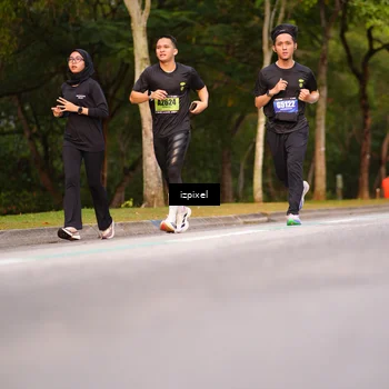 Runner Photo 5445315