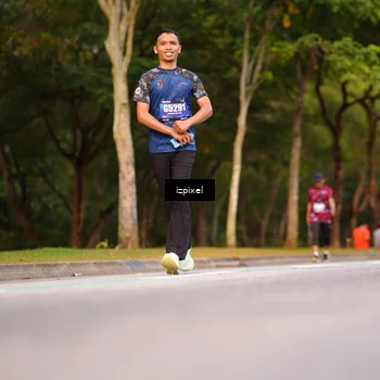 Runner Photo 5445398