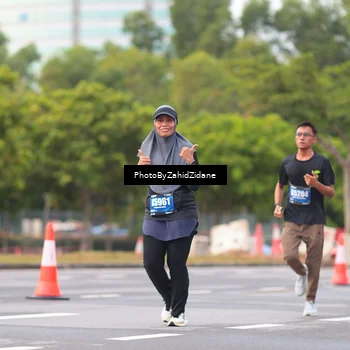 Runner Photo 5445555