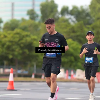 Runner Photo 5446044