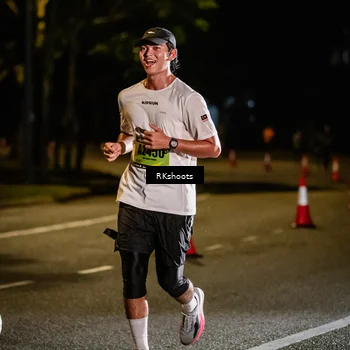 Runner Photo 5446092