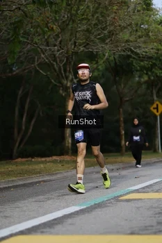 Runner Photo 5446140