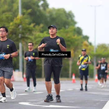 Runner Photo 5446195