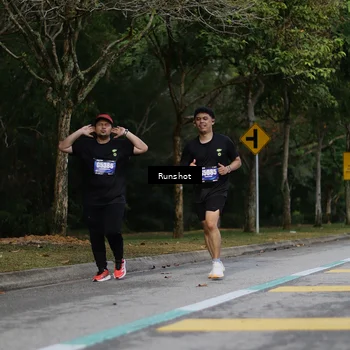 Runner Photo 5446237