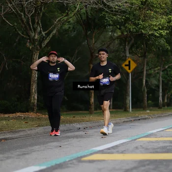 Runner Photo 5446247