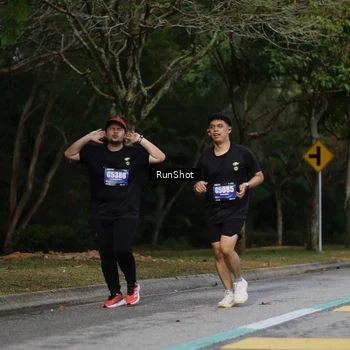 Runner Photo 5446272