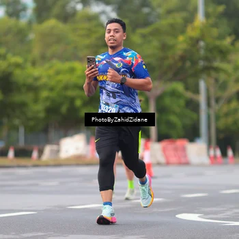 Runner Photo 5446394