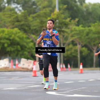 Runner Photo 5446397