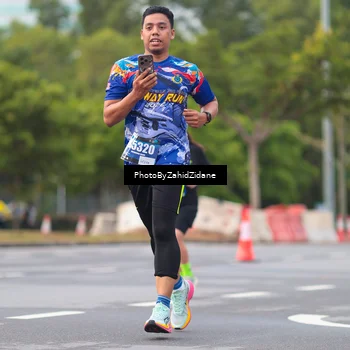 Runner Photo 5446415