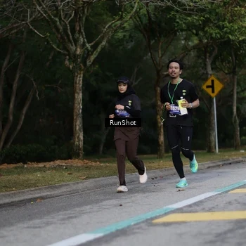 Runner Photo 5446424