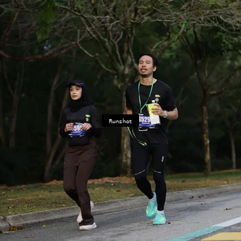 Runner Photo 5446498