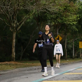 Runner Photo 5446588