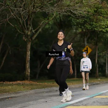 Runner Photo 5446603