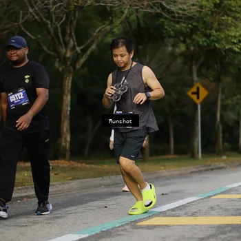 Runner Photo 5446715