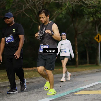 Runner Photo 5446732