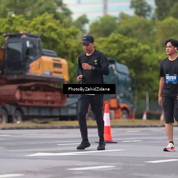 Runner Photo 5447010