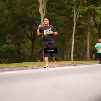 Runner Photo 5447271