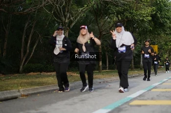 Runner Photo 5447312