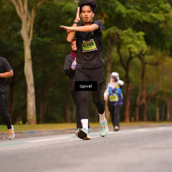 Runner Photo 5447368