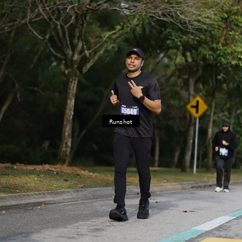 Runner Photo 5447372