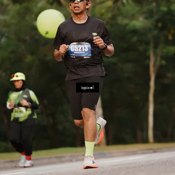 Runner Photo 5447391