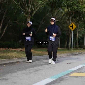 Runner Photo 5447449