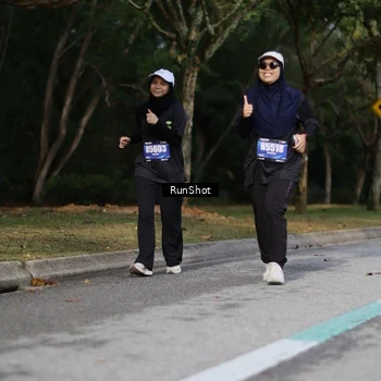 Runner Photo 5447464