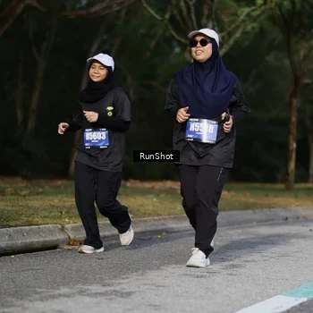 Runner Photo 5447470