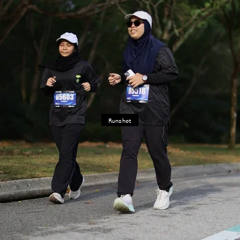 Runner Photo 5447478