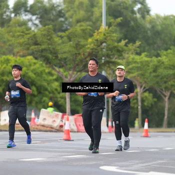 Runner Photo 5447555